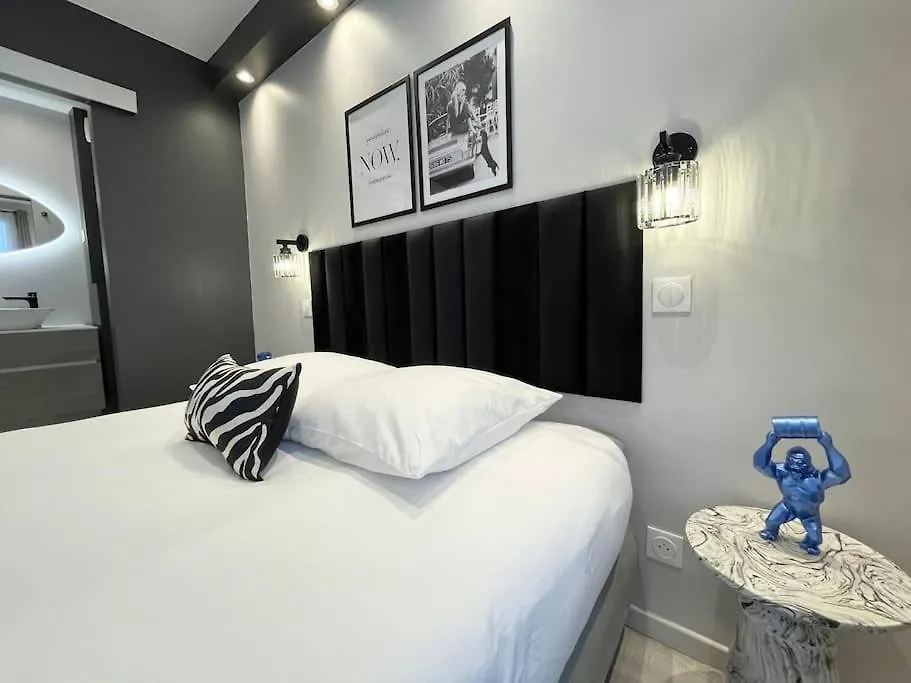 Apartment Charming Studio Paris Marais, Republique, Bastille France