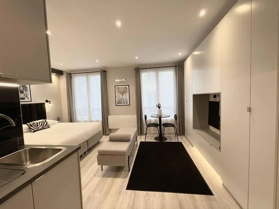 Apartment Charming Studio Paris Marais, Republique, Bastille